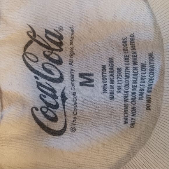 Lot of 2 Graphic Tees Short Sleeve Sunflower and Coca Cola Women's Sz Medium - Picture 7 of 11